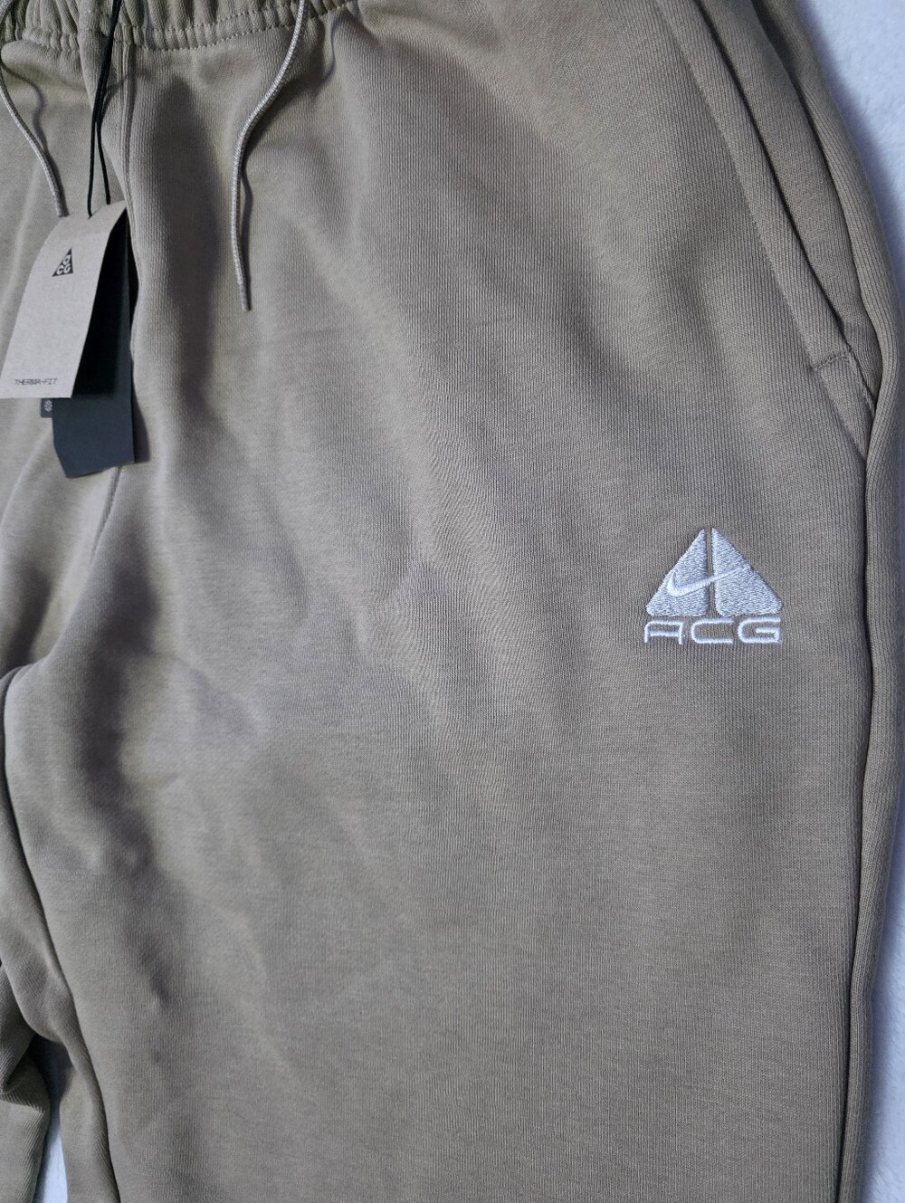 Nike ACG Therma-FIT Repel Tuff Fleece Jogger Pants Khaki Large NWT FV8650-247